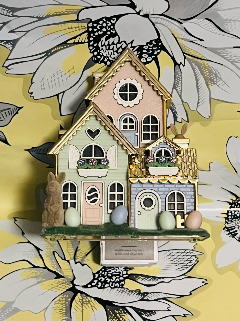 Bath & Body Works Easter Village Projector Nightlight Wallflowers Fragrance Plug